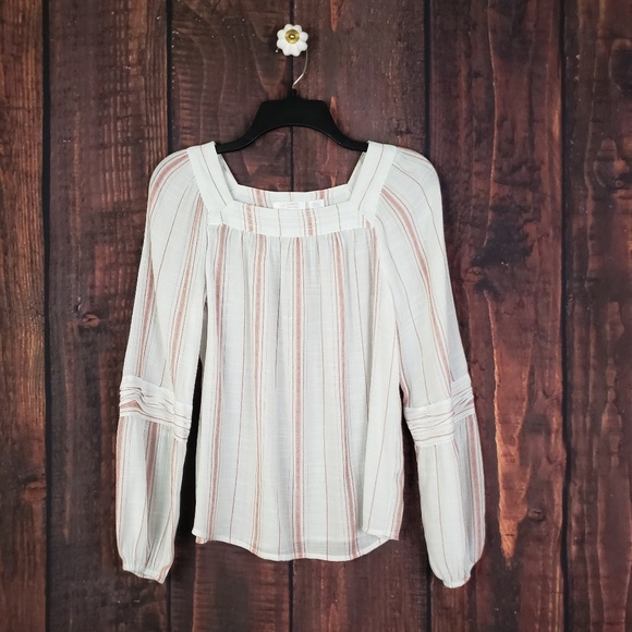 LC Lauren Conrad Tops - 🌼LAST DAY 🌼🎀NWOT Lauren Conrad sheer top